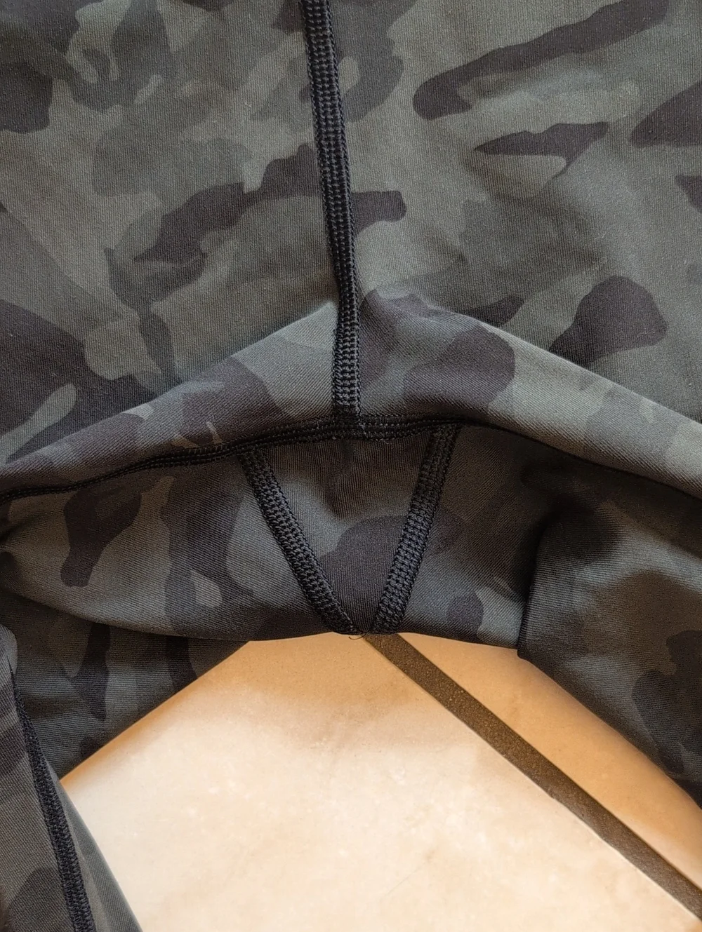 Lululemon Wunder Under High-Rise Tight Incognito Camo Multi Gator Green Size 8